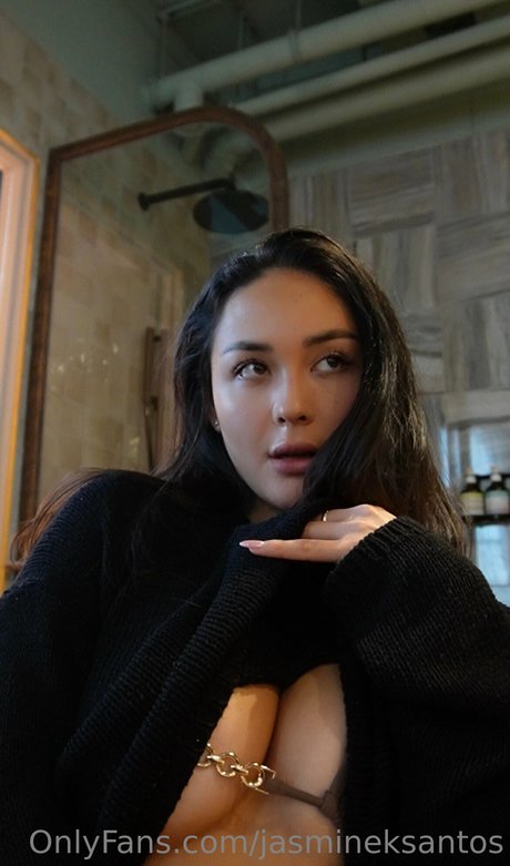 Foto di nudo di fuga di OnlyFans di Jasmine Santos