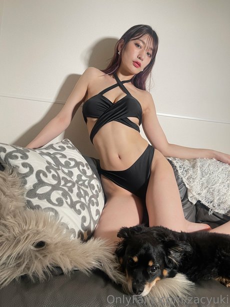 Foto di nudo di fuga di OnlyFans di Yuki Kamifuku