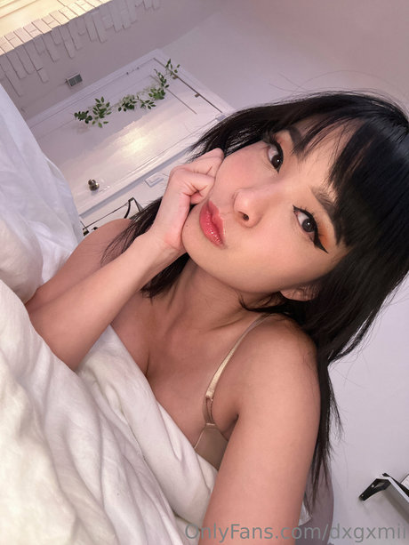 Foto di nudo di fuga di OnlyFans di Dxgxmii