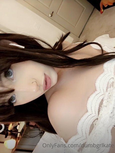 Foto di nudo di fuga di OnlyFans di Dumbgrlkate