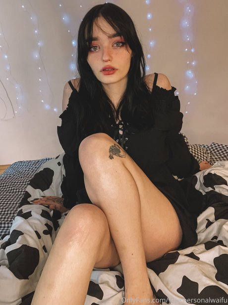 Yourpersonalwaifu