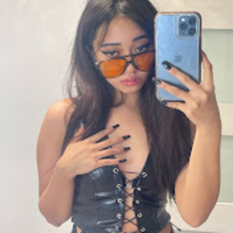 Foto di nudo di fuga di OnlyFans di Sgirlmona