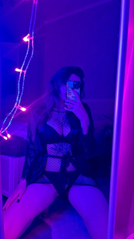 Foto di nudo di fuga di OnlyFans di Lyasheva