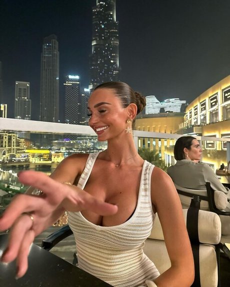 Foto di nudo di fuga di OnlyFans di Maddy Cheary