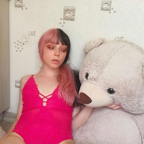 Foto di nudo di fuga di OnlyFans di Malvinamoney