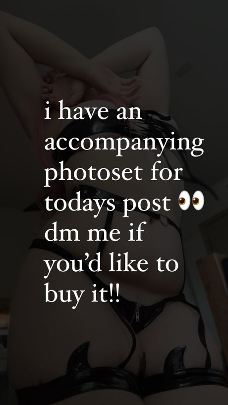 Foto di nudo di fuga di OnlyFans di Sugashi