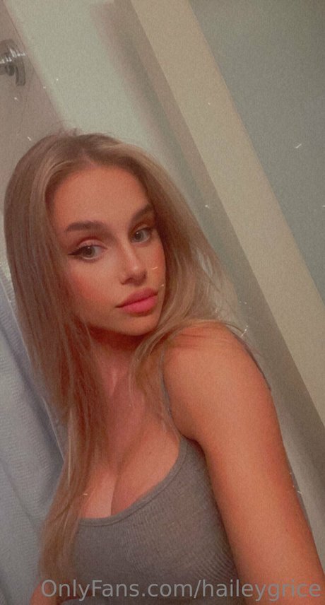 Foto di nudo di fuga di OnlyFans di Hailey Grice