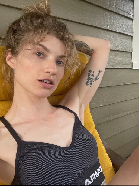 Foto di nudo di fuga di OnlyFans di Kosherpussy