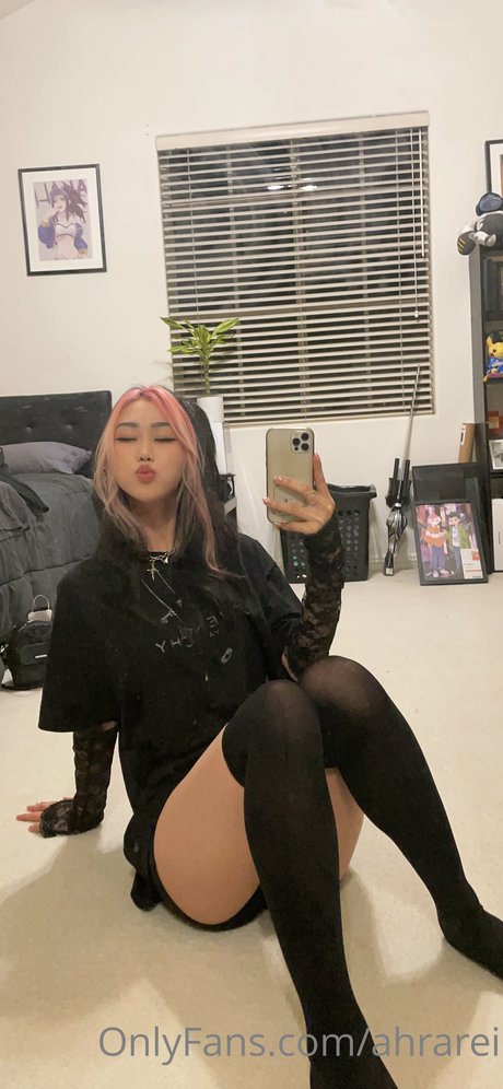 Foto di nudo di fuga di OnlyFans di Ahra Rei