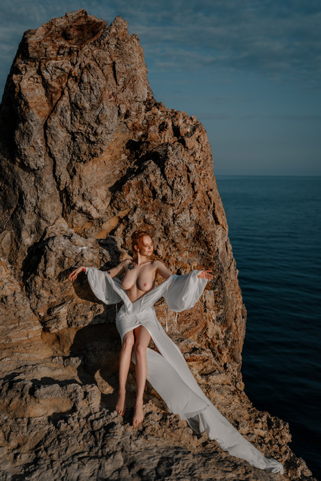 Foto di nudo di fuga di OnlyFans di Ksenija Antropova