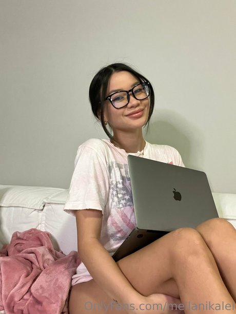 Foto di nudo di fuga di OnlyFans di Meilani Kalei