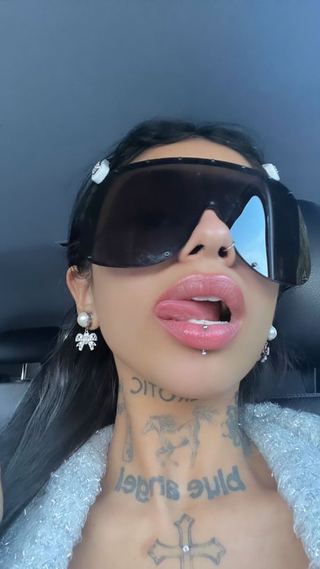 Foto di nudo di fuga di OnlyFans di Andrea Cervantes