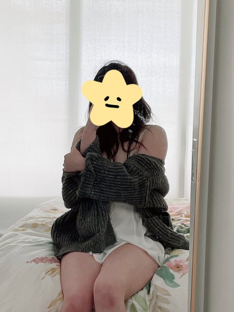 Foto di nudo di fuga di OnlyFans di Anikauwu