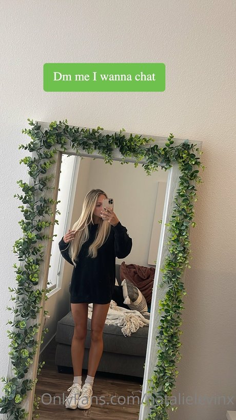 Foto di nudo di fuga di OnlyFans di Natalie