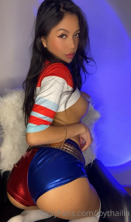 Foto di nudo di fuga di OnlyFans di Joy Thailia