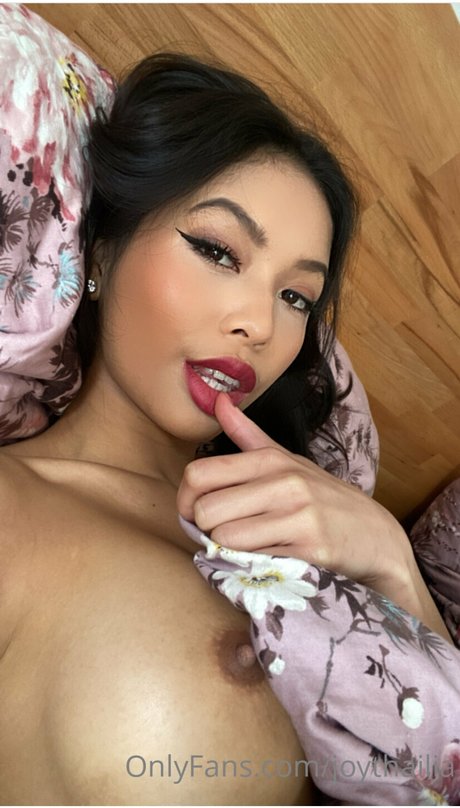 Foto di nudo di fuga di OnlyFans di Joy Thailia