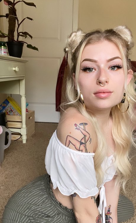 Foto di nudo di fuga di OnlyFans di Bre