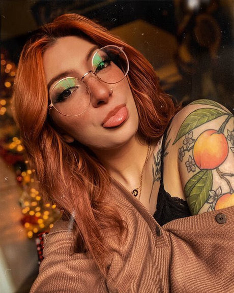 Foto di nudo di fuga di OnlyFans di Spookyfoxx