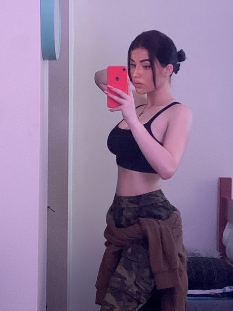 Foto di nudo di fuga di OnlyFans di Sukashawty
