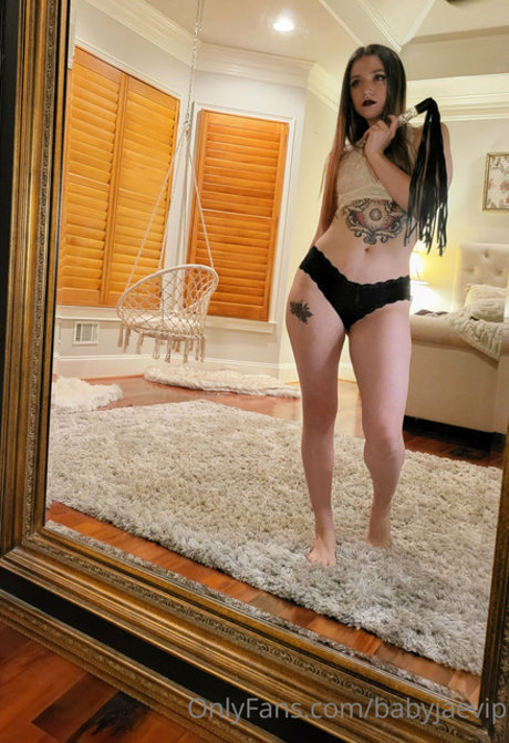 Foto di nudo di fuga di OnlyFans di Babyjaevip