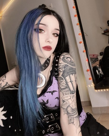 Foto di nudo di fuga di OnlyFans di Xholdontillmay