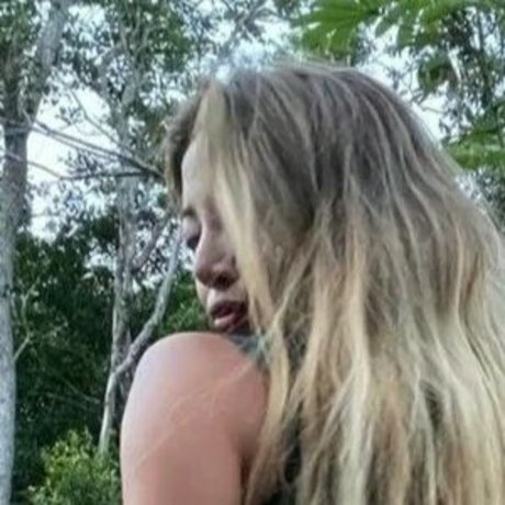 Foto di nudo di fuga di OnlyFans di Susi Cruz