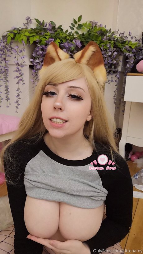 Foto di nudo di fuga di OnlyFans di Kittenamy