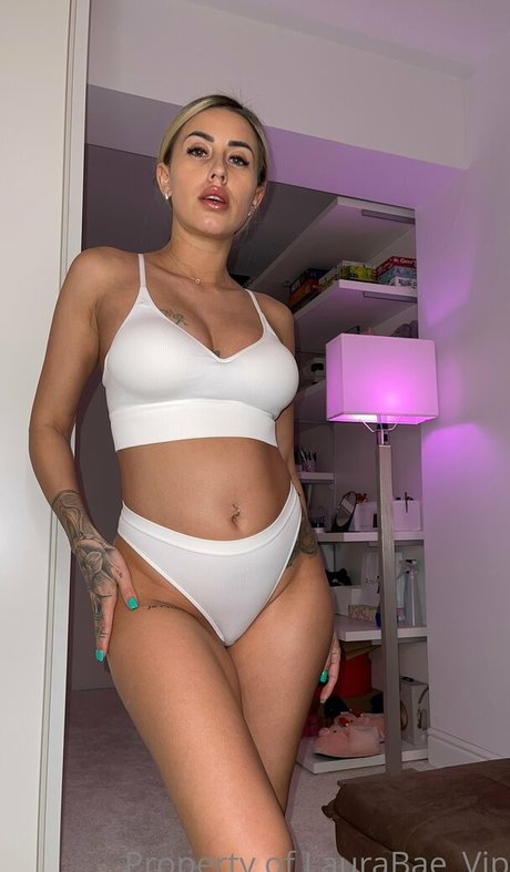 Laurabae