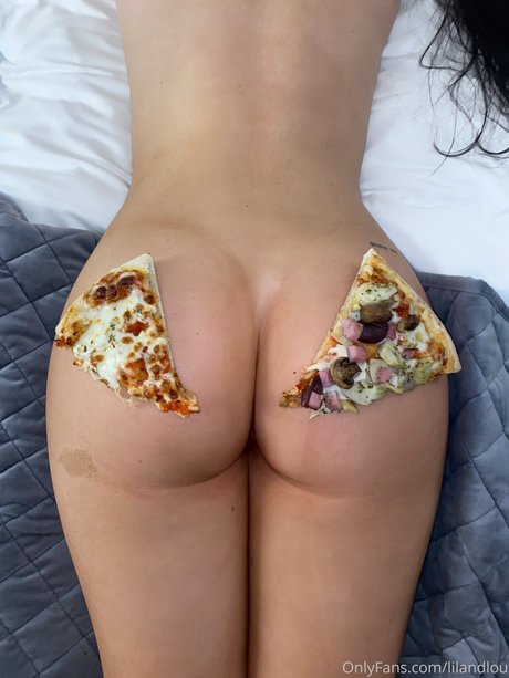 Foto di nudo di fuga di OnlyFans di Lili Eastwood