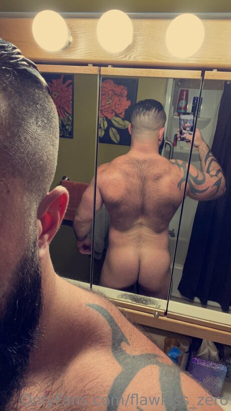 Foto di nudo di fuga di OnlyFans di Flawless Zero