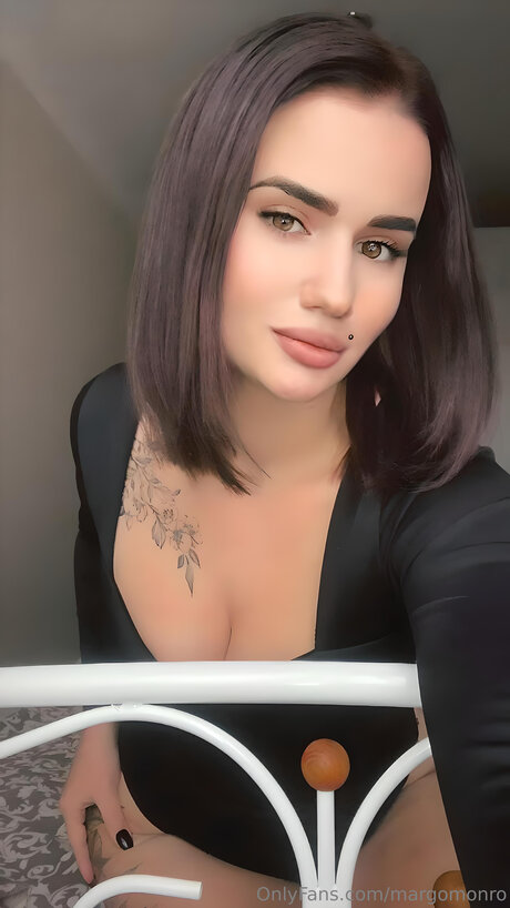 Foto di nudo di fuga di OnlyFans di Margomonro