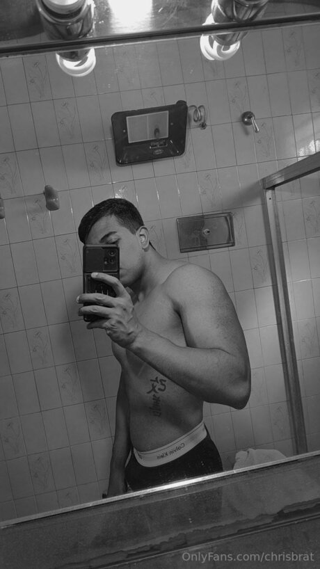 Foto di nudo di fuga di OnlyFans di Chrisbrat