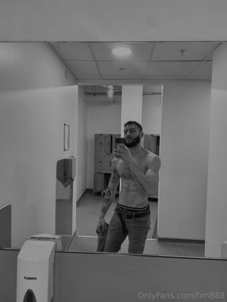 Foto di nudo di fuga di OnlyFans di Hm888