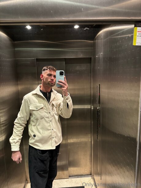 Foto di nudo di fuga di OnlyFans di Pologale