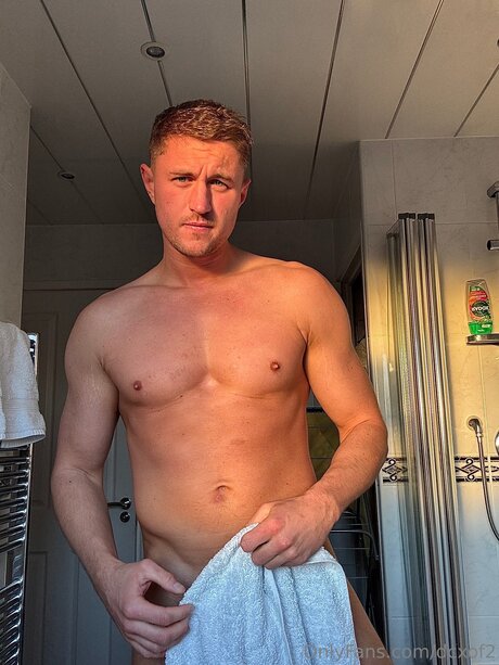Foto di nudo di fuga di OnlyFans di Dcxof2