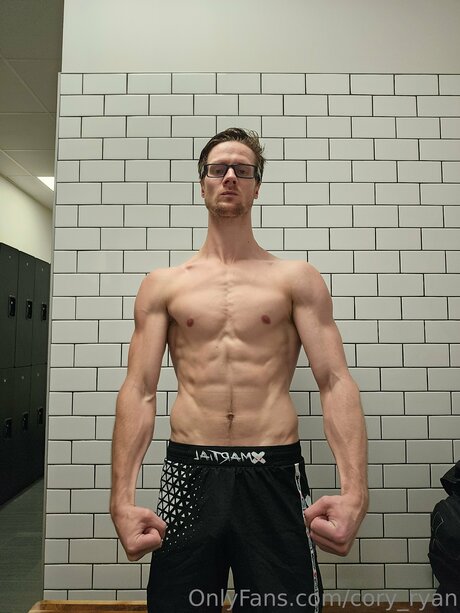 Foto di nudo di fuga di OnlyFans di Cory Ryan