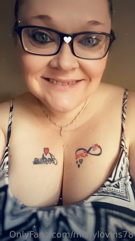 Foto di nudo di fuga di OnlyFans di Mistylovins78