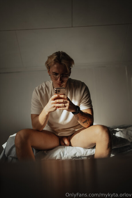 Foto di nudo di fuga di OnlyFans di Mykyta Orlov