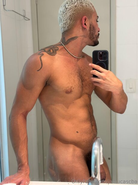 Foto di nudo di fuga di OnlyFans di Jaolucascba