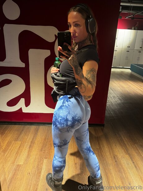 Foto di nudo di fuga di OnlyFans di Elenascrib
