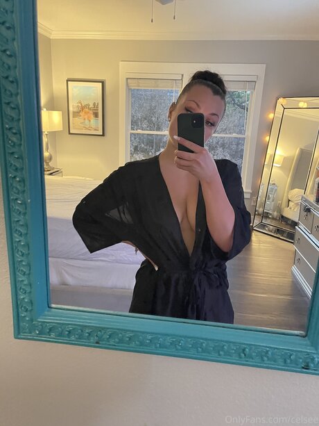 Foto di nudo di fuga di OnlyFans di Celsee