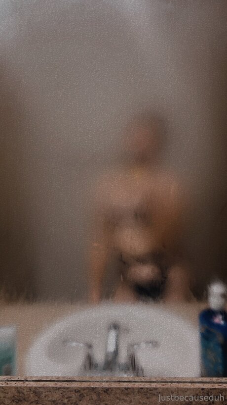 Foto di nudo di fuga di OnlyFans di Just Because Duh