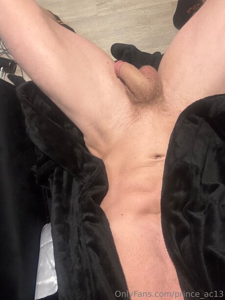 Foto di nudo di fuga di OnlyFans di Prince Ac13