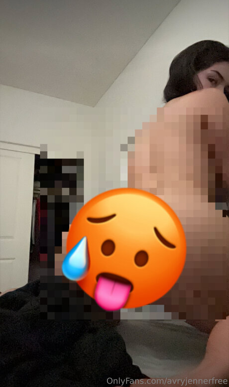 Avryjennerfree
