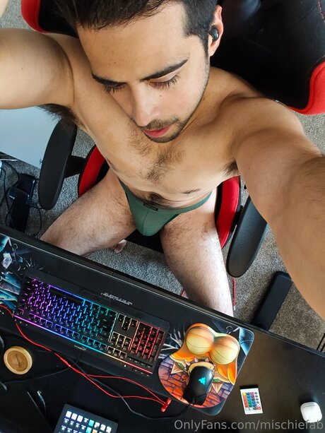 Foto di nudo di fuga di OnlyFans di Mischiefab