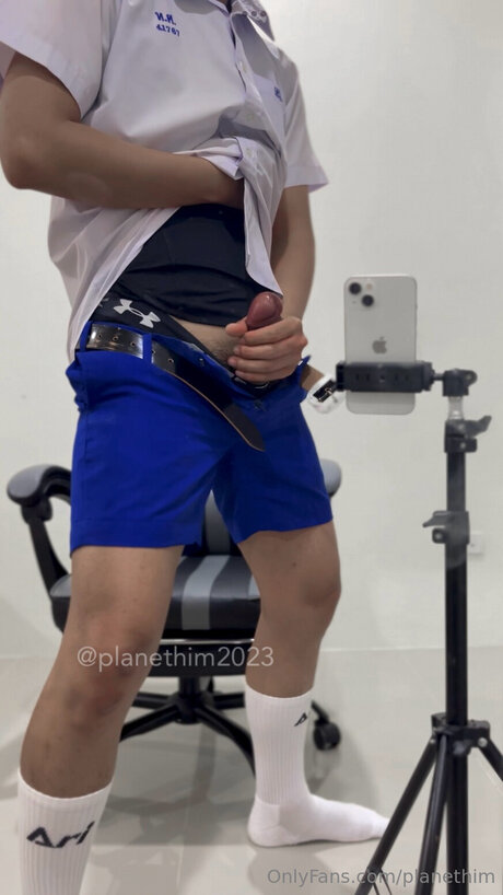 Foto di nudo di fuga di OnlyFans di Planethim