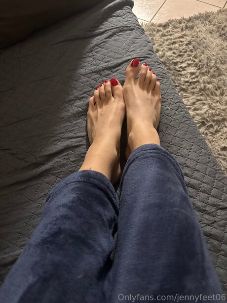 Jennyfeet06