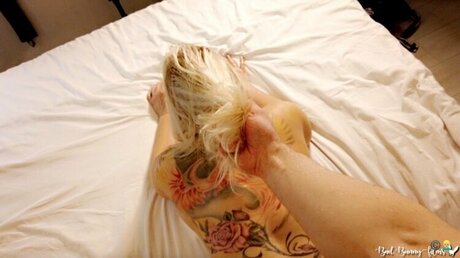 Foto di nudo di fuga di OnlyFans di Leslie C