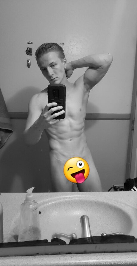 Foto di nudo di fuga di OnlyFans di U45521715