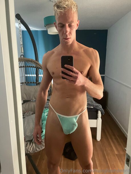 Foto di nudo di fuga di OnlyFans di Hungblondebrit